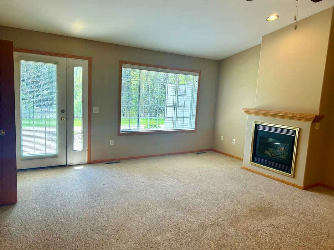 4227 Robin Meadows Lane, Eau Claire WI 54701 - Residential house for sale - MLS #1600916 - image3
