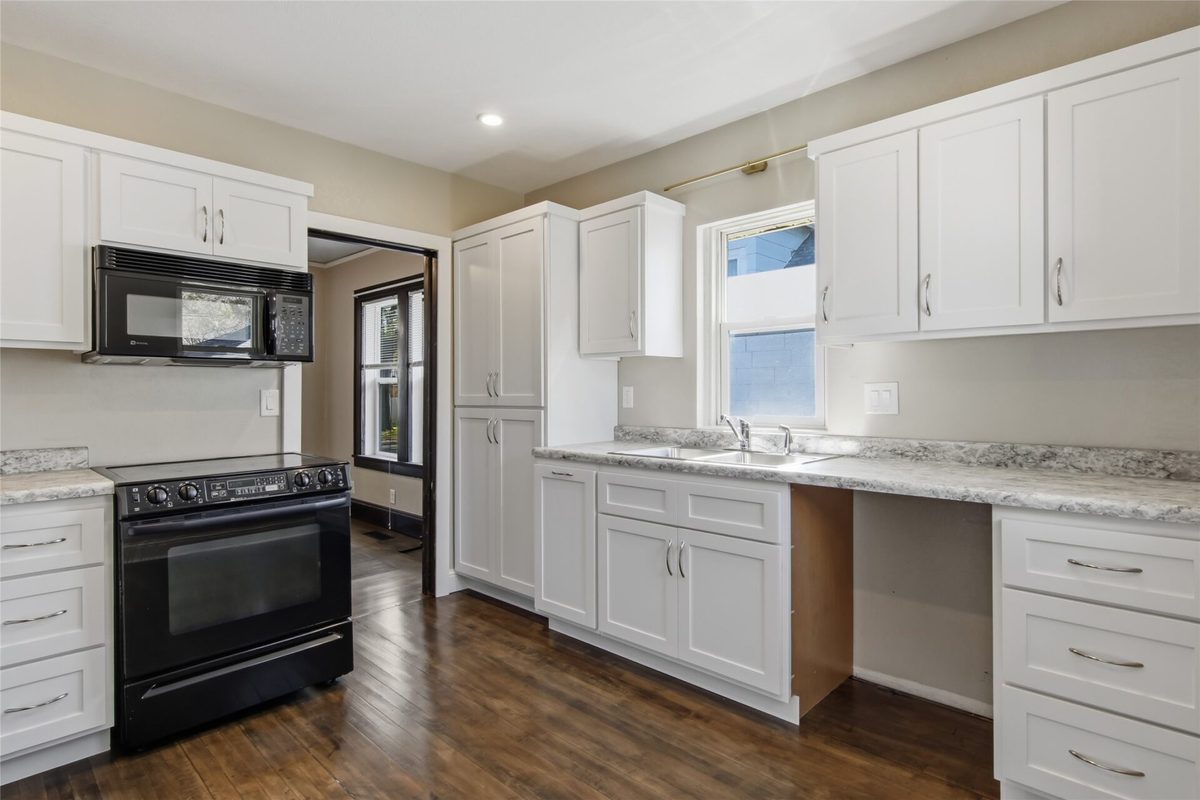 2422 4th Street, Eau Claire WI 54703 - Residential house for sale - MLS #1606149 - image13