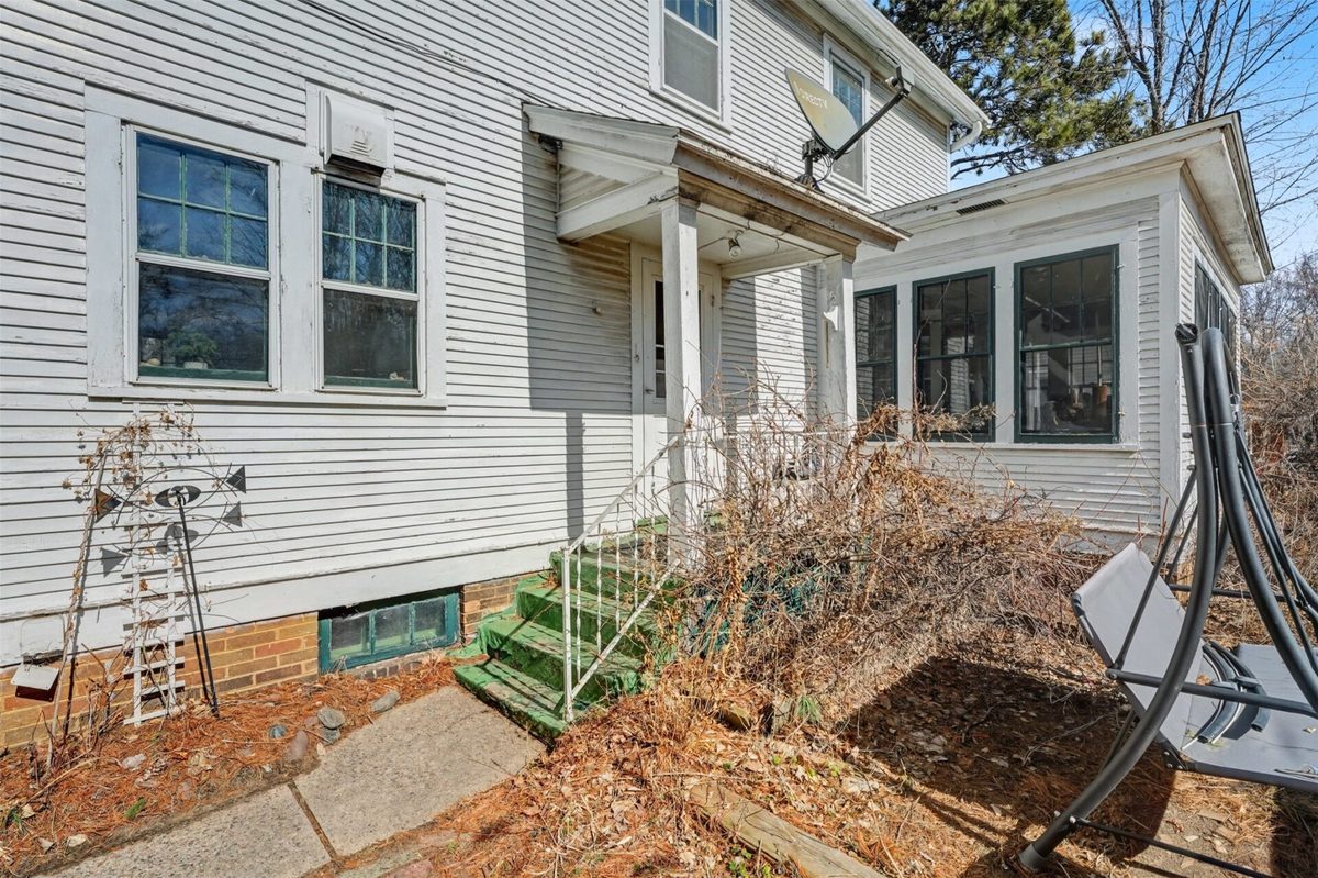 Residential at 321 Roosevelt Avenue, Eau Claire, WI 54701 — photo 31