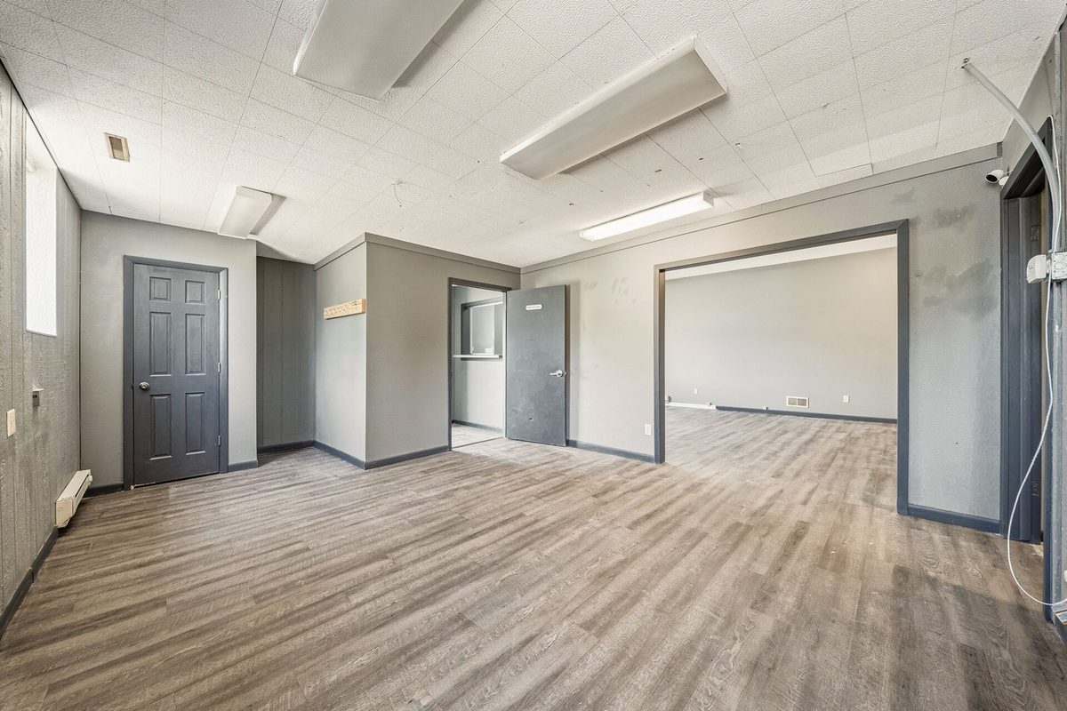 15 Walnut Street, Chippewa Falls WI 54729 - CommercialSale house for sale - MLS #1602842 - image10