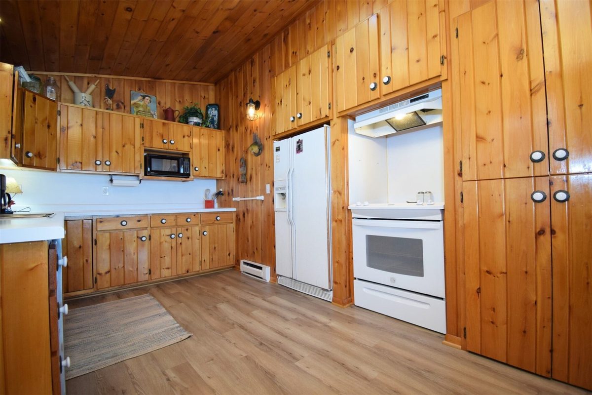 27512 Greer Road Extension, Webster, WI