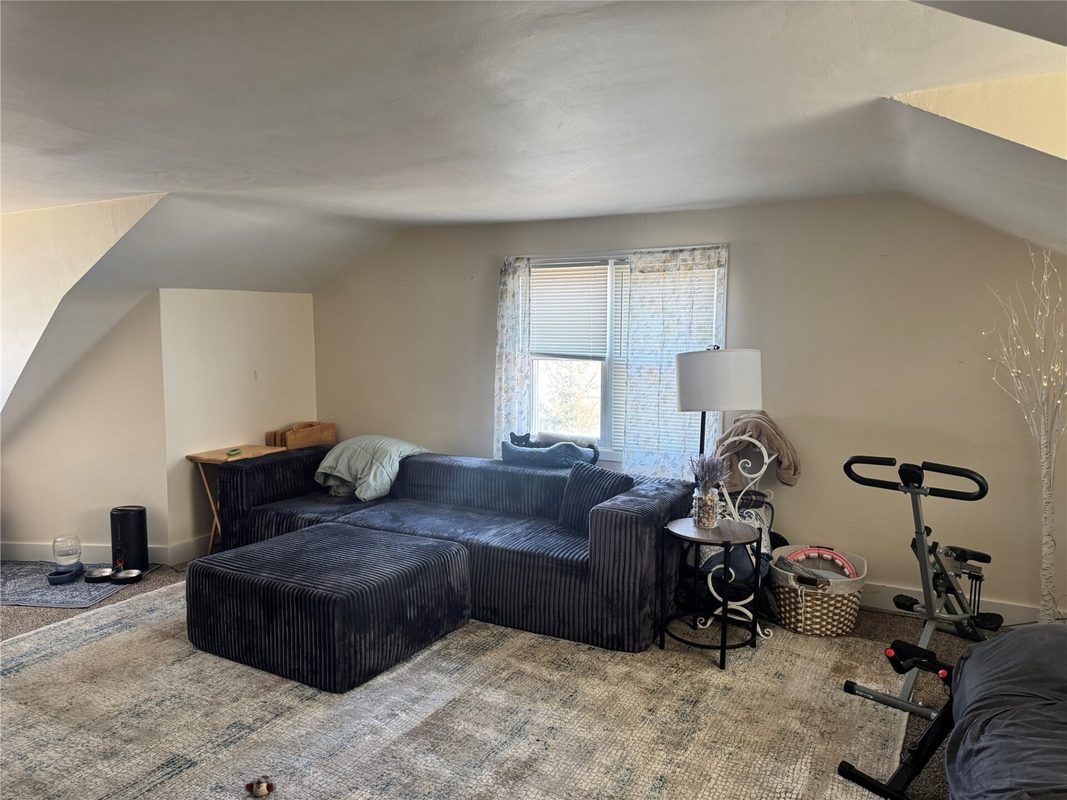Residential Income at 1009-1011 Saint Augustine, Chippewa Falls, WI 54729 — photo 15