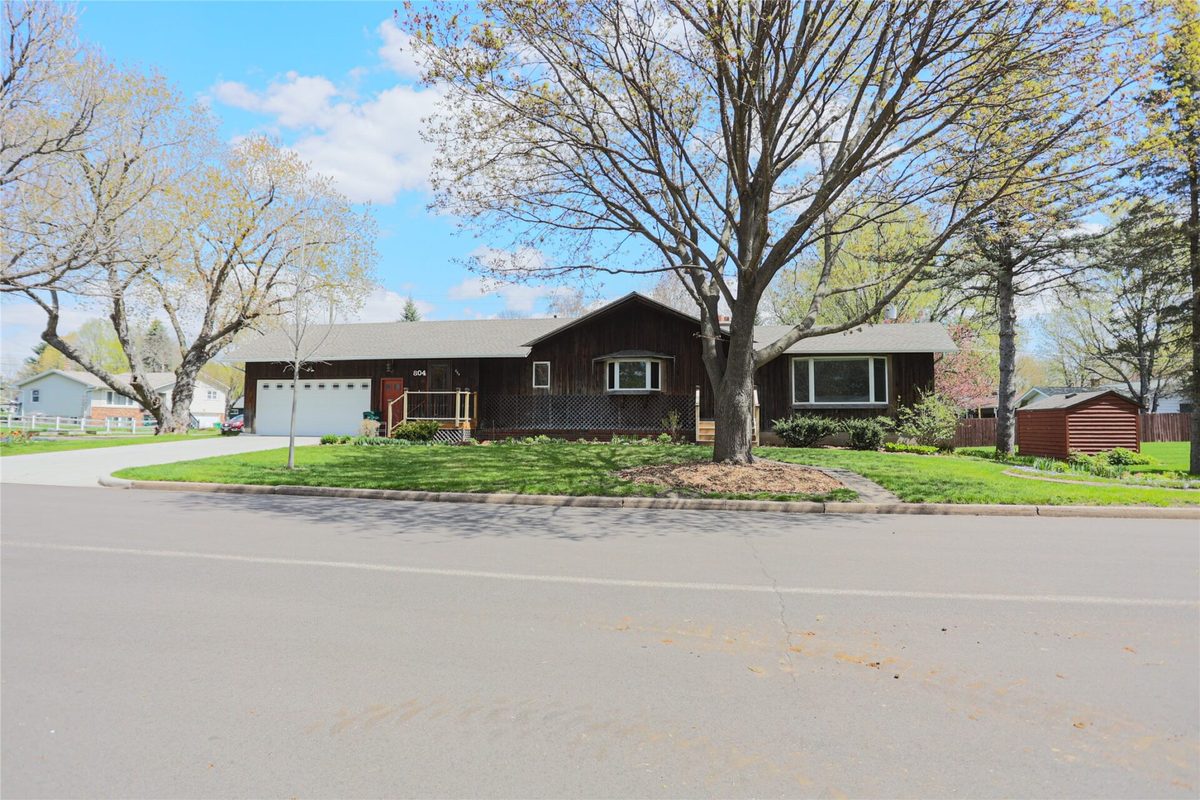 804 Valley View Drive, River Falls WI 54022 - Residential house for sale - MLS #1600717 - image2