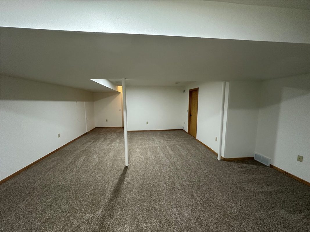 2610 Mont Claire Road, Eau Claire WI 54703 - Residential house for sale - MLS #1605294 - image45