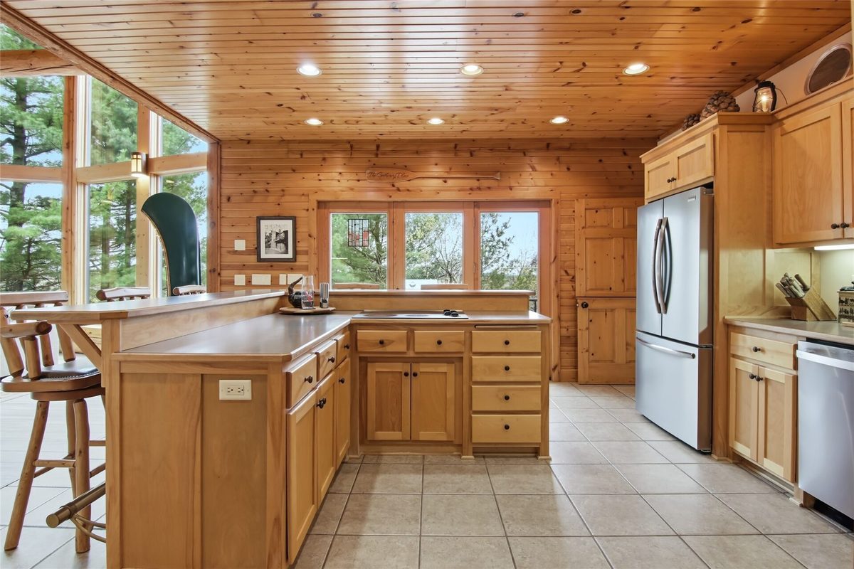 E8200 260th Avenue, Elk Mound WI 54739 - Residential house for sale - MLS #1600905 - image10