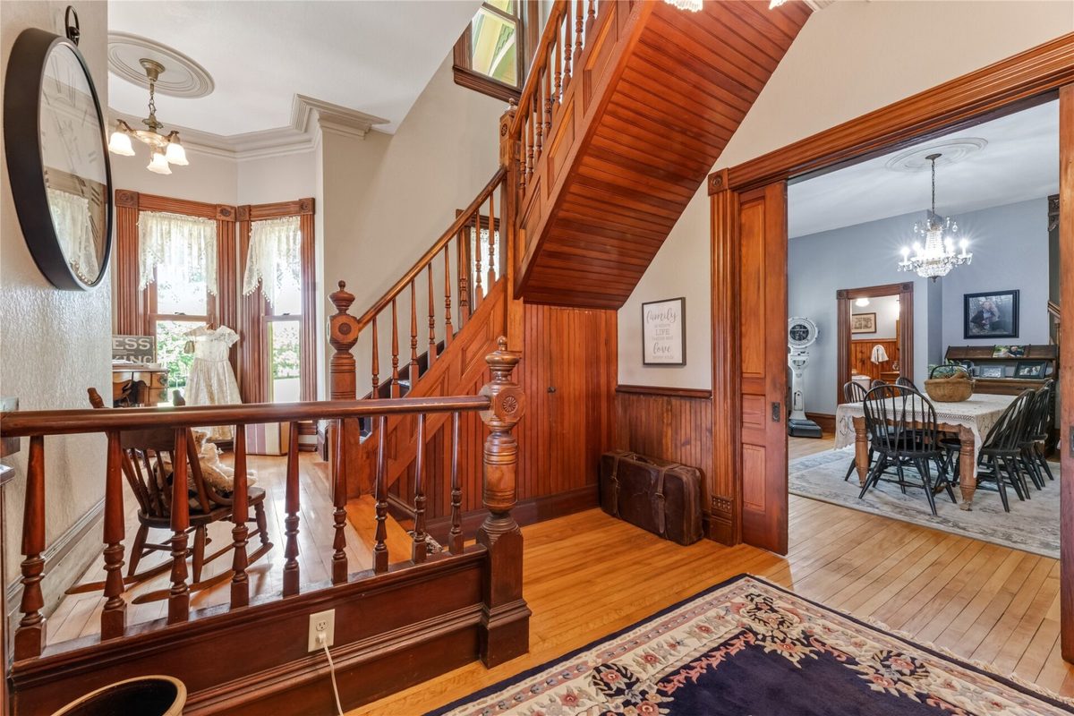 22961 Church Street, Ettrick, WI