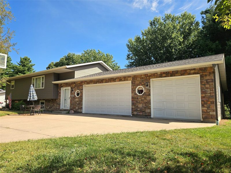1105 Boehmer Drive