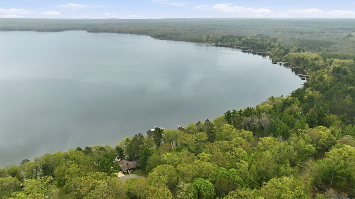 6092N West Shore Lane, Stone Lake, WI