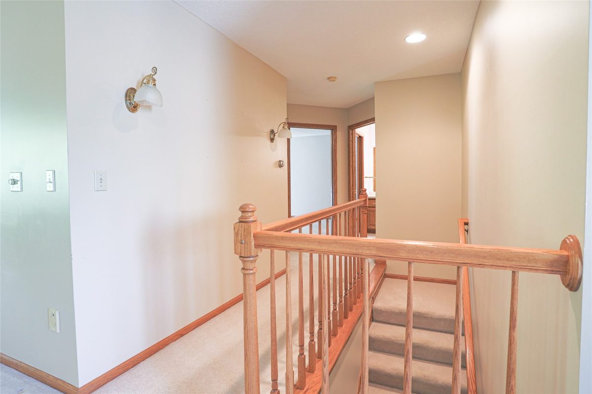 1825 Golf View Drive, River Falls WI 54022 - Residential house for sale - MLS #1601755 - image10