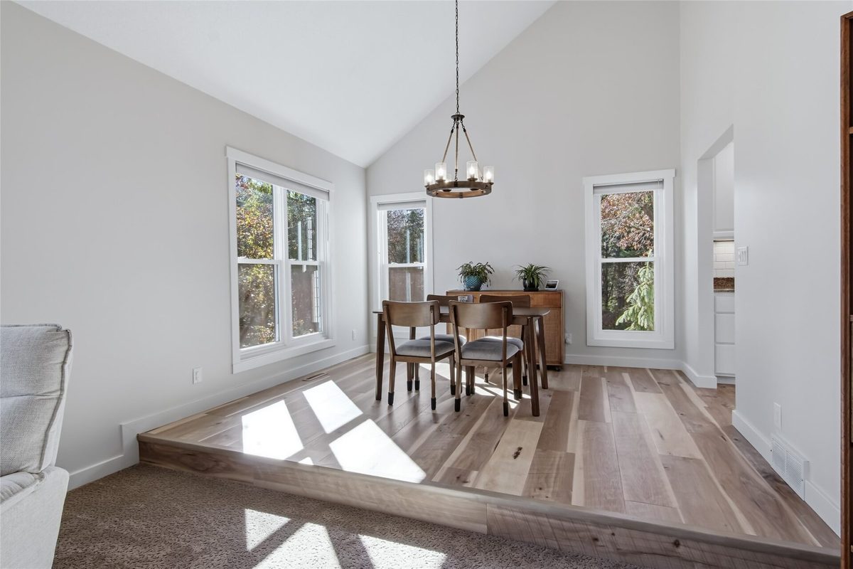 E4520 Woodfield Road, Eau Claire WI 54701 - Residential house for sale - MLS #1606297 - image5