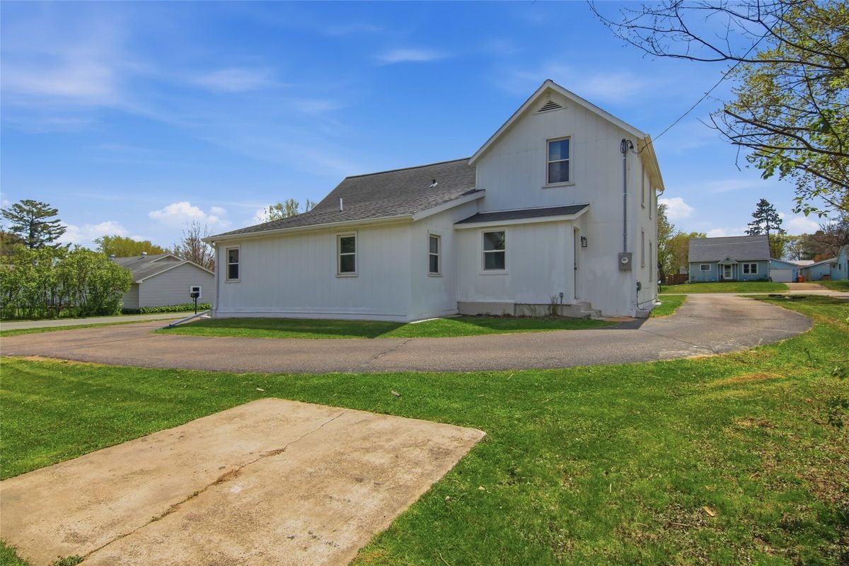 2210 Vine Street, Eau Claire WI 54703 - Residential house for sale - MLS #1600958 - image29