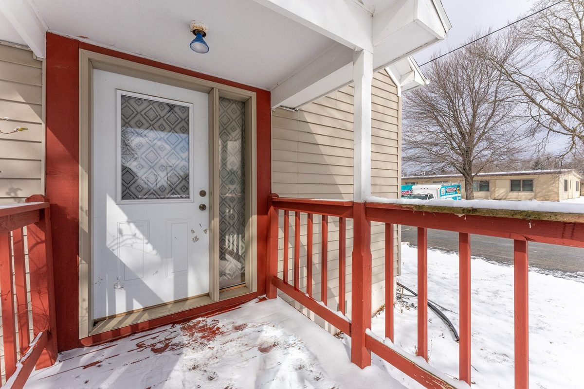 311 Water Street, Augusta, WI