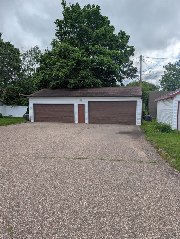 515 Dewey Street, Eau Claire WI 54703 - ResidentialIncome house for sale - MLS #1602397 - image6