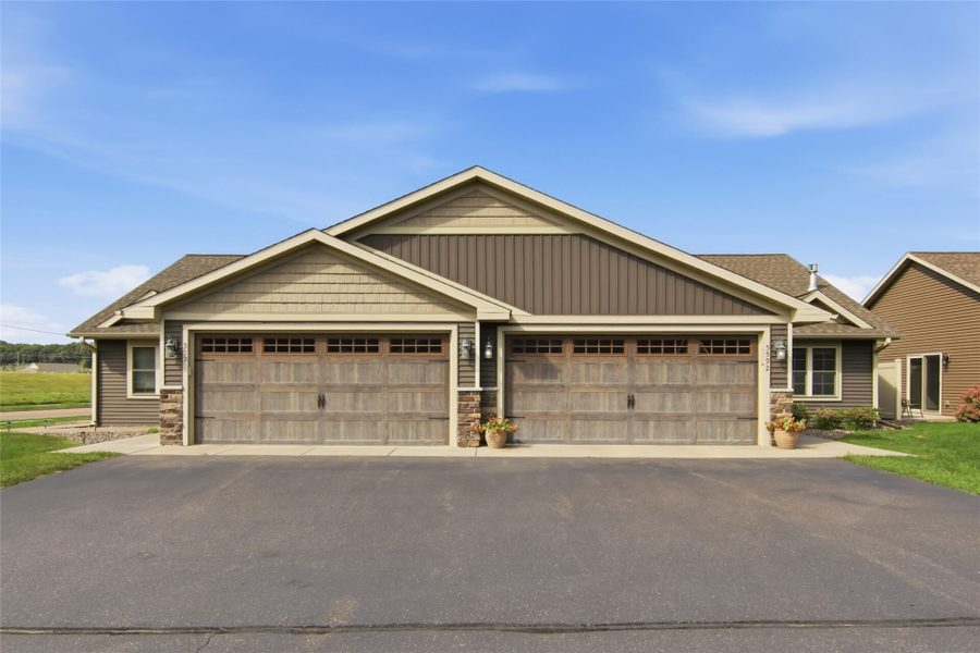 5592 Green Park Drive