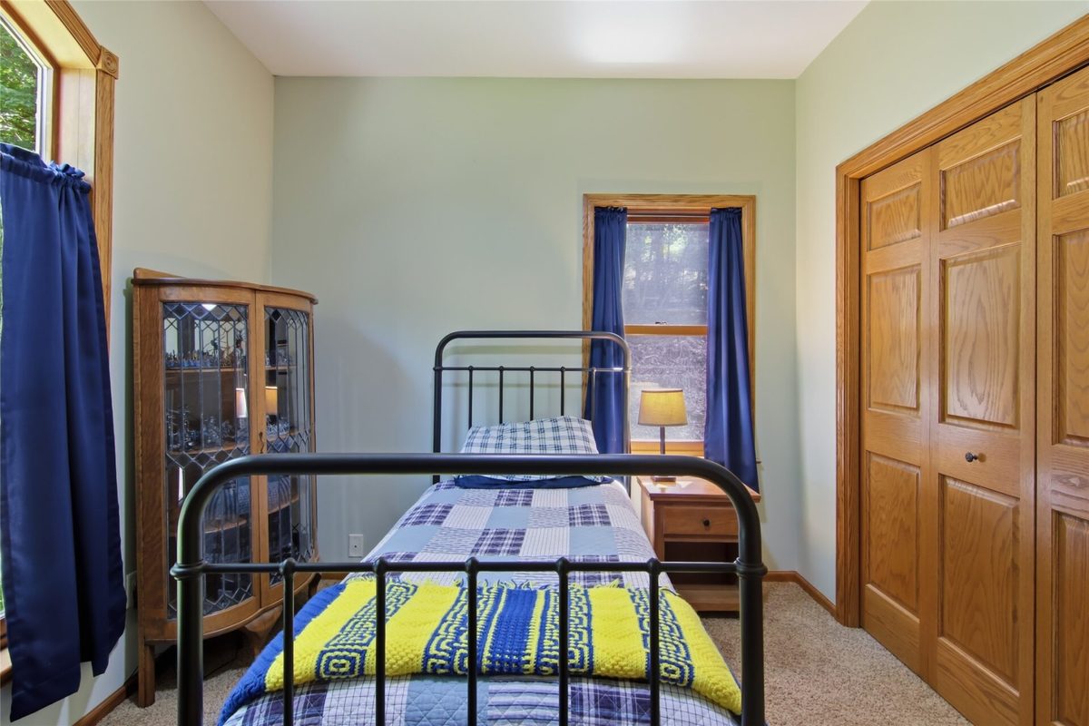 W245 Woodridge Drive, Eau Claire WI 54701 - Residential house for sale - MLS #1602701 - image30