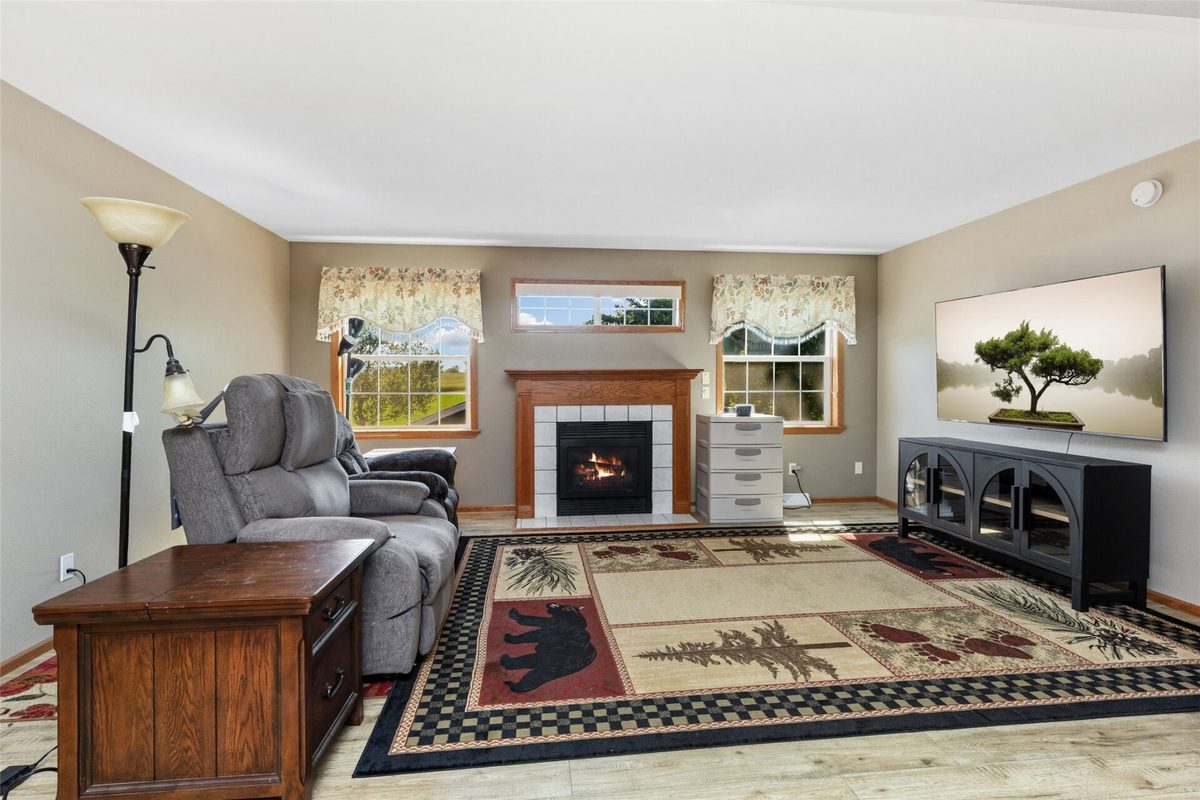 103 Whitespire Drive, Hixton WI 54635 - Residential house for sale - MLS #1604869 - image9