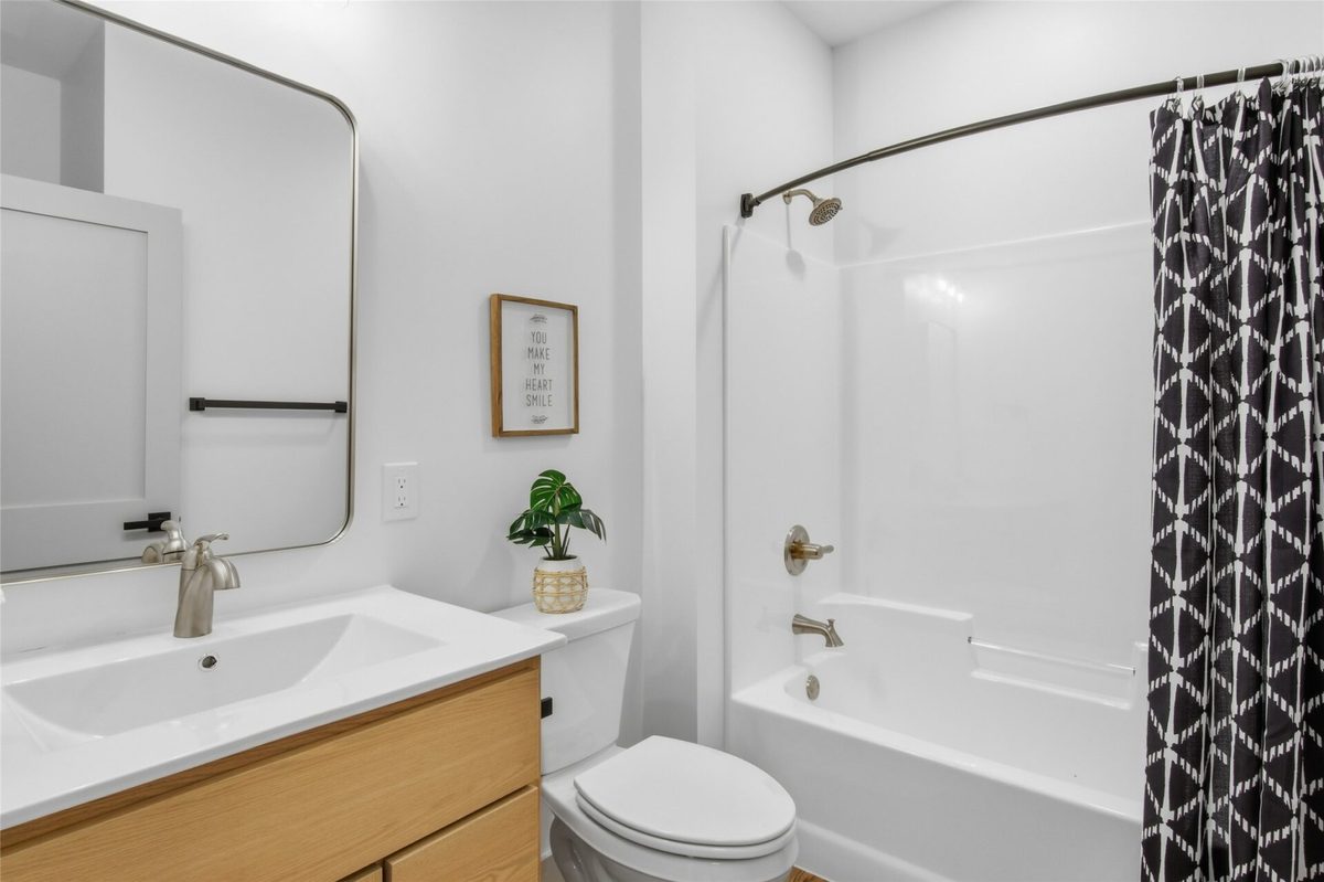 6735 Buck Tail Drive, Altoona WI 54720 - Residential house for sale - MLS #1604575 - image15