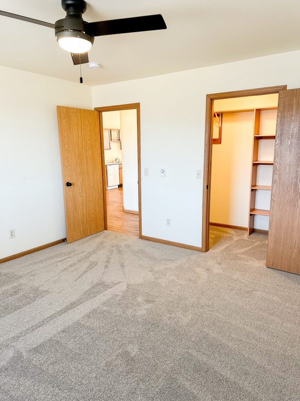 2109 11th Ave, Menomonie WI 54751 - ResidentialLease house for sale - MLS #1605395 - image17