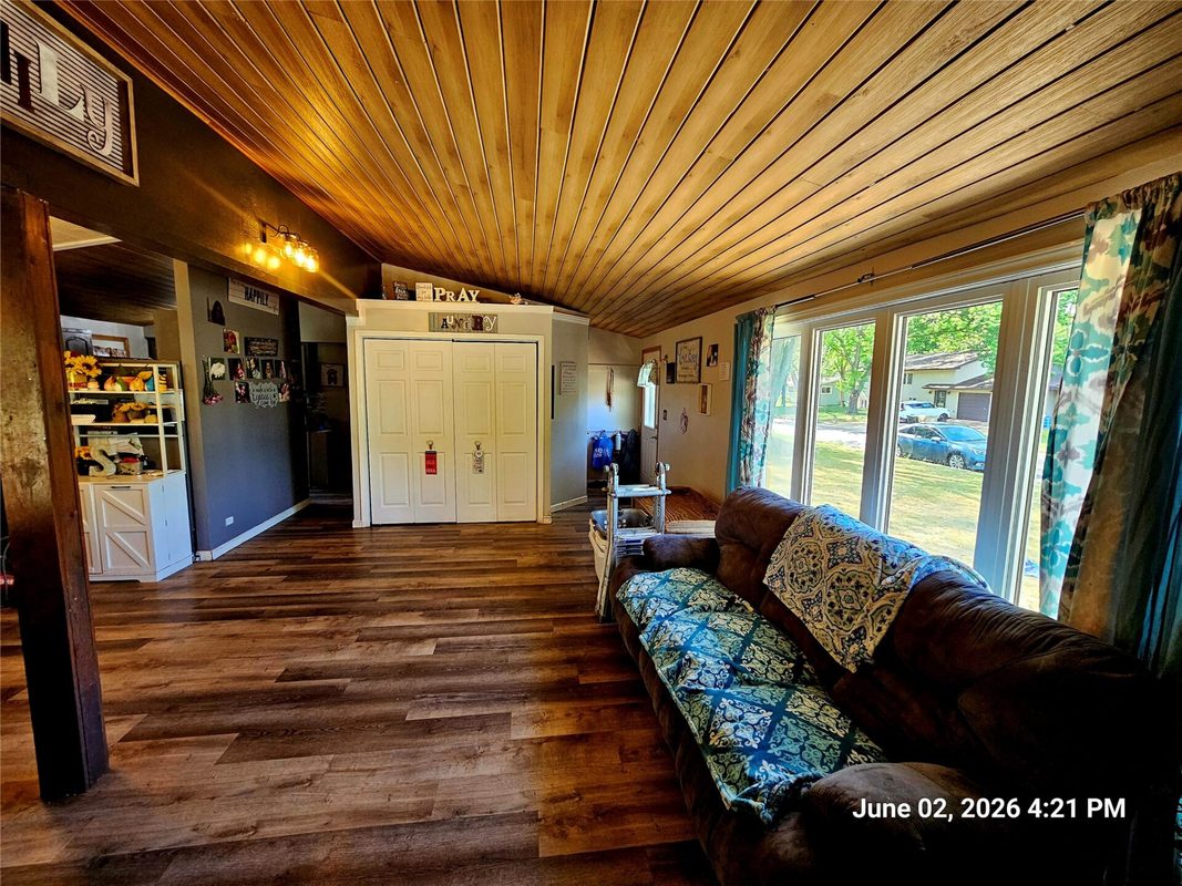 305 Wisconsin Street, Chippewa Falls WI 54729 - Residential house for sale - MLS #1601896 - image6