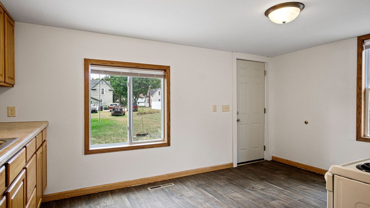 1315 11th Street, Menomonie WI 54751 - Residential house for sale - MLS #1604717 - image4