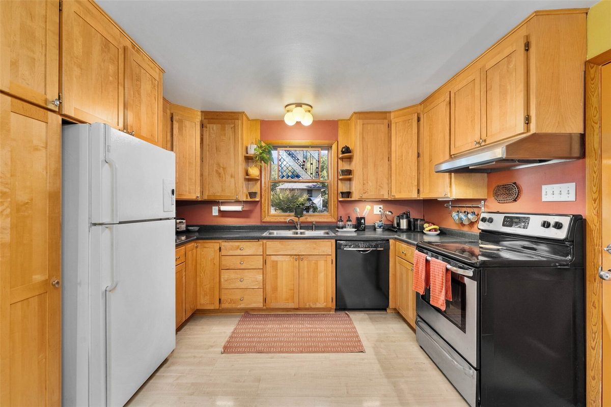 525 Summit Avenue, Eau Claire WI 54701 - Residential house for sale - MLS #1605427 - image15
