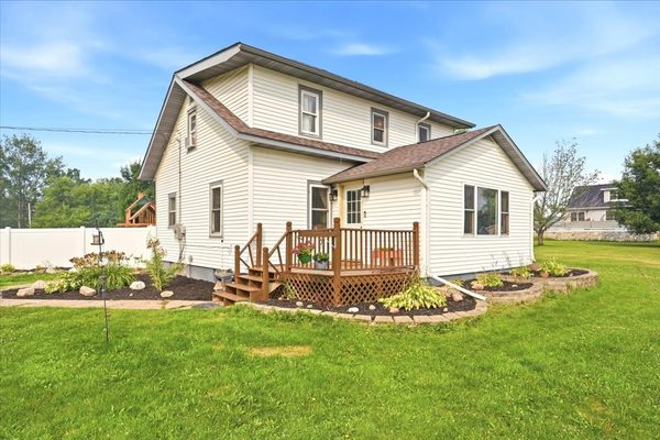 825 1st Avenue Cumberland WI 54829