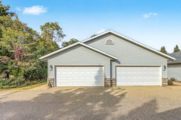 5328 Prill Road Eau Claire WI 54701