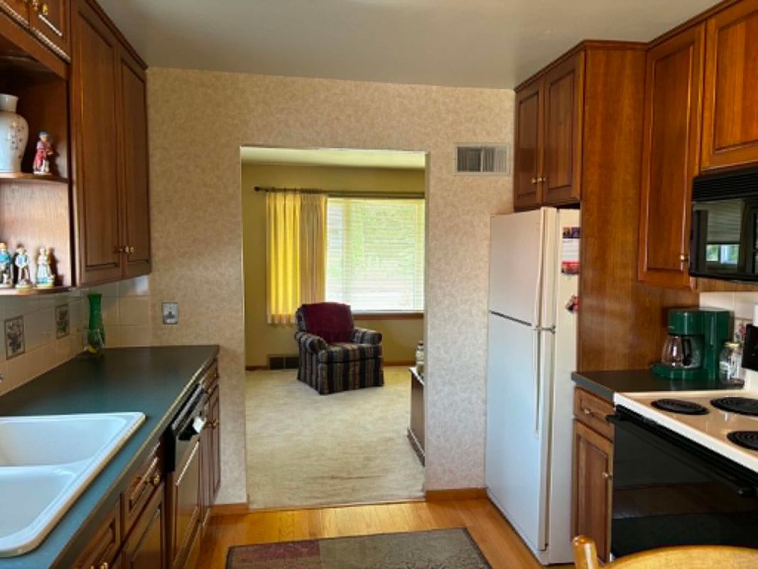 2120 Valmont Avenue, Eau Claire WI 54701 - Residential house for sale - MLS #1603919 - image13