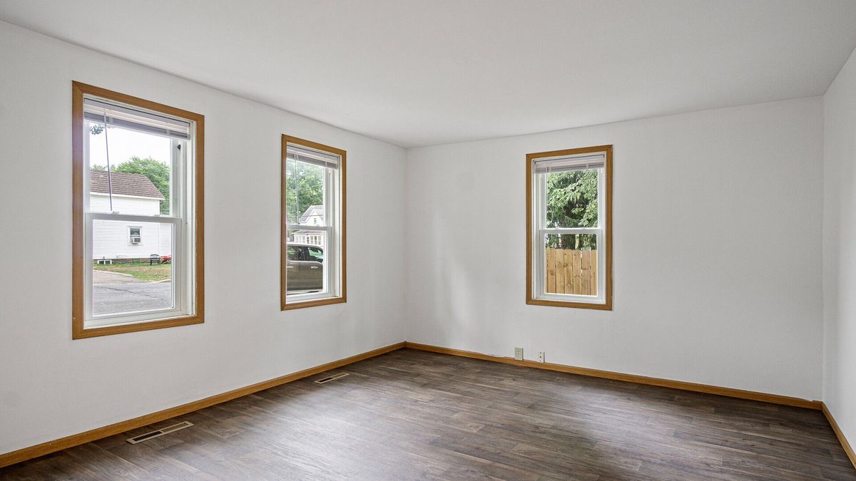 1315 11th Street, Menomonie WI 54751 - Residential house for sale - MLS #1604717 - image6