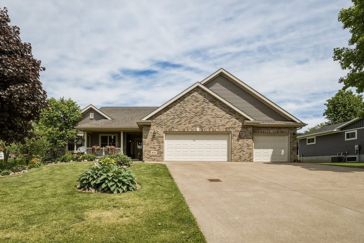 420 1st Street, Loyal WI 54446 - Residential house for sale - MLS #1601885 - image2