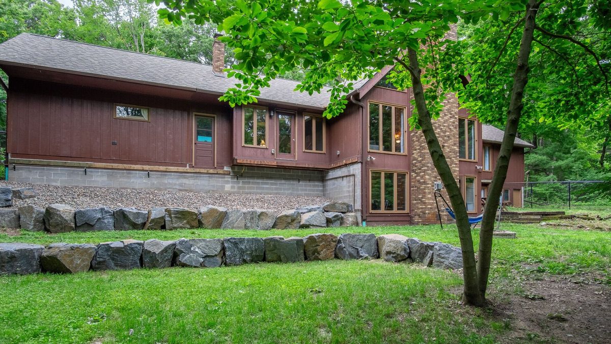 E4495 Woodland Drive, Eau Claire WI 54701 - Residential house for sale - MLS #1601983 - image4
