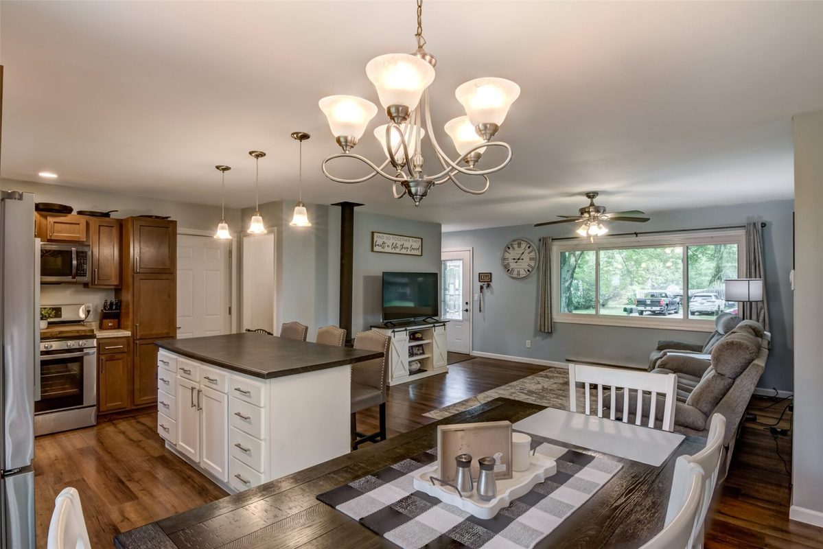 301 Wapiti Lane, Elk Mound WI 54739 - Residential house for sale - MLS #1605109 - image12