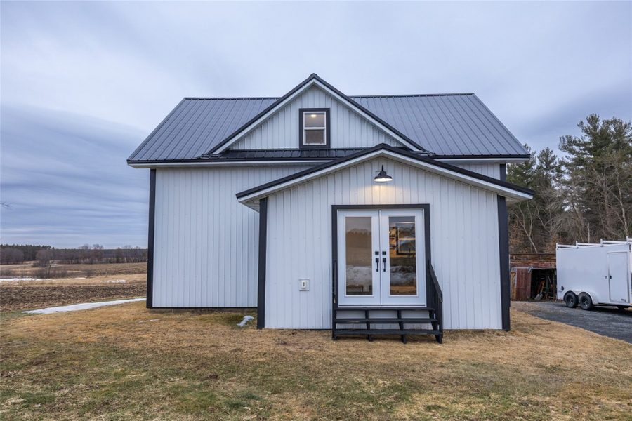 3675 S County Rd K