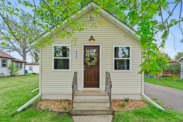 935 Hammond Avenue, Rice Lake WI 54868 - Residential house for sale - MLS #1601409 - image1