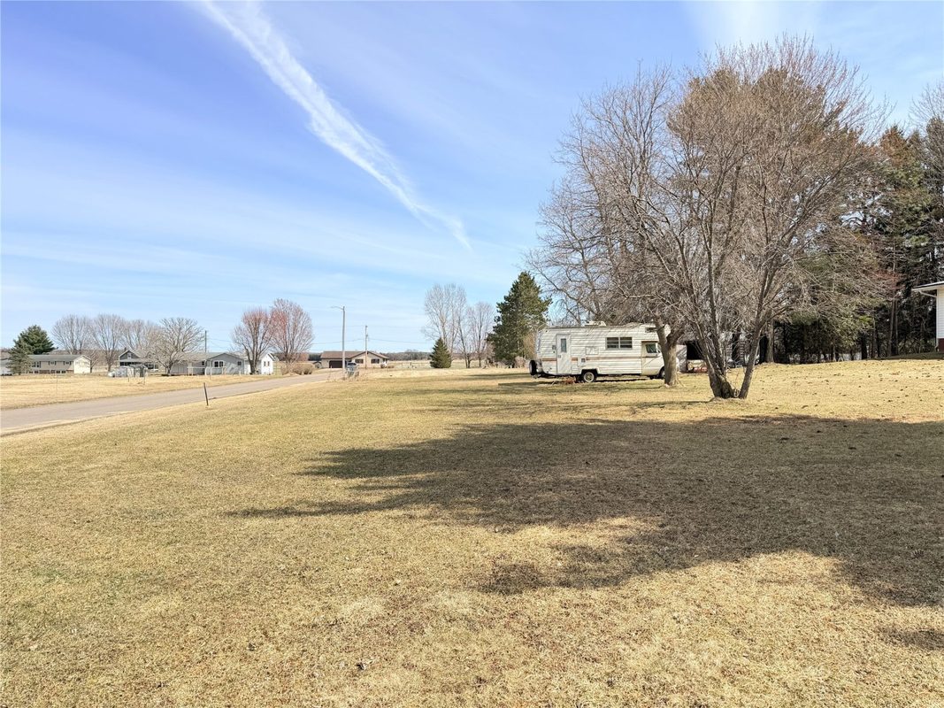 Lot 17 Rolling Hills Drive, Augusta, WI — photo 3
