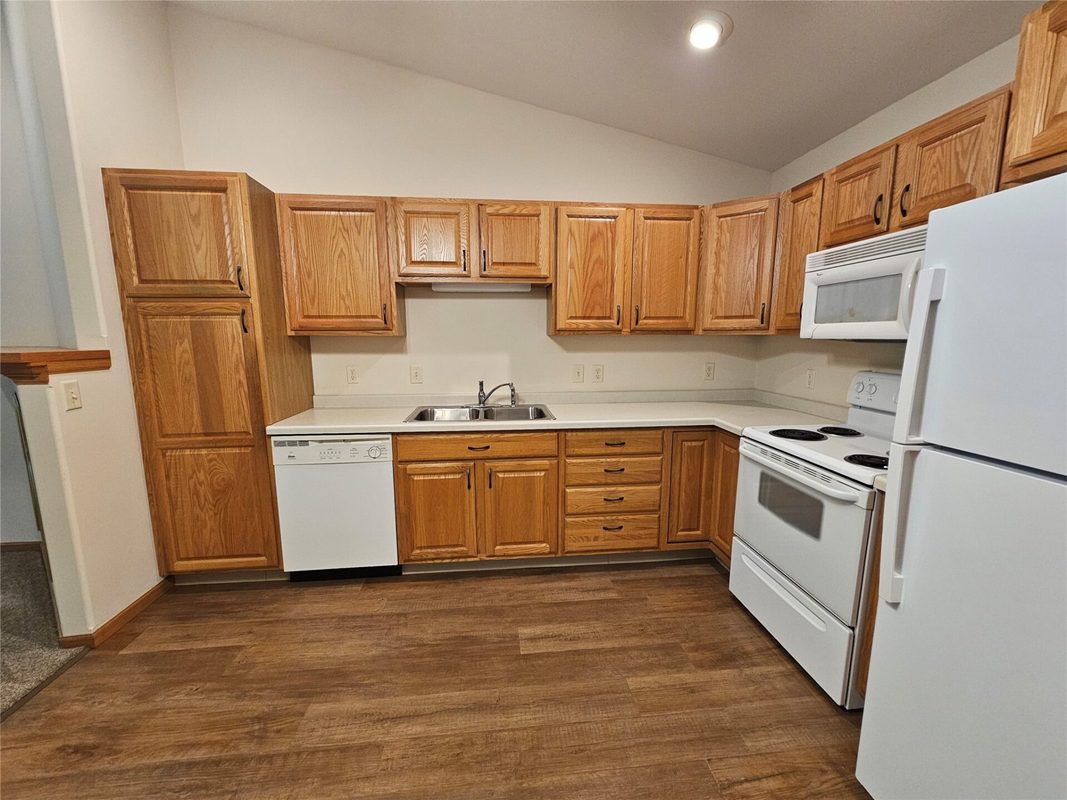 3330 Robin Meadows Lane, Eau Claire WI 54701 - Residential house for sale - MLS #1605117 - image5