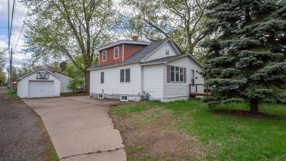113 Linden Street, Chippewa Falls WI 54729 - Residential house for sale - MLS #1600559 - image1