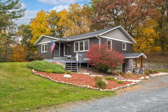 2181 140th Avenue, St Croix Falls WI 54024 - Residential house for sale - MLS #1606094 - image1