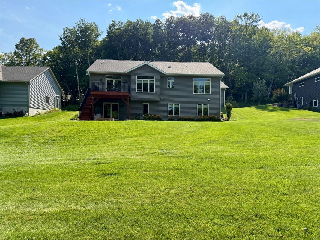 2355 Mckinley Road, Eau Claire WI 54703 - Residential house for sale - MLS #1604352 - image53