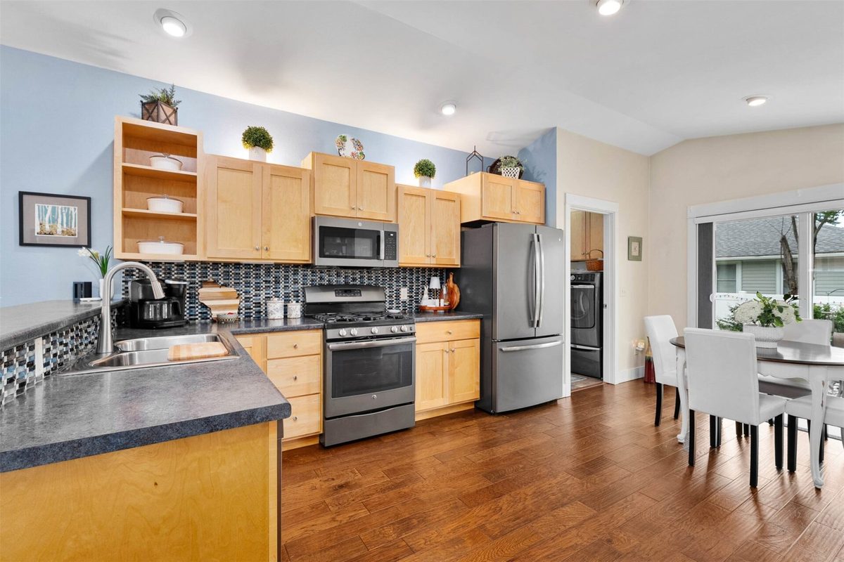 1715 Clairemont Avenue, Eau Claire WI 54701 - Residential house for sale - MLS #1602960 - image10