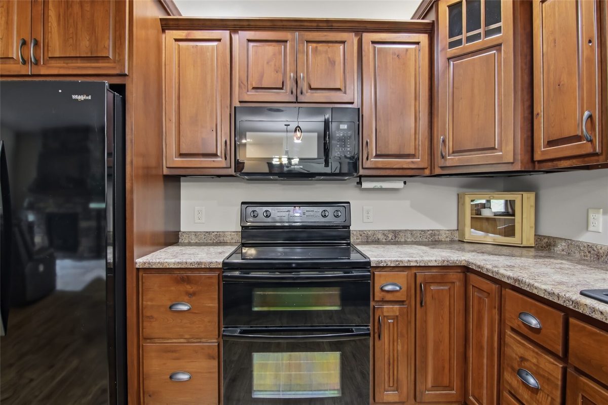 N1833 980th Street, Eau Claire WI 54701 - Residential house for sale - MLS #1603834 - image9
