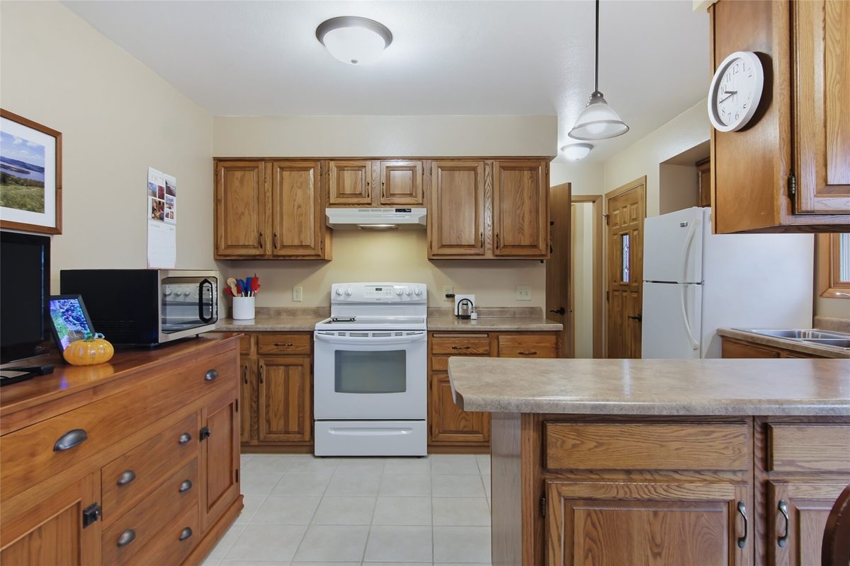 2910 Terry Lane, Eau Claire WI 54703 - Residential house for sale - MLS #1606260 - image7