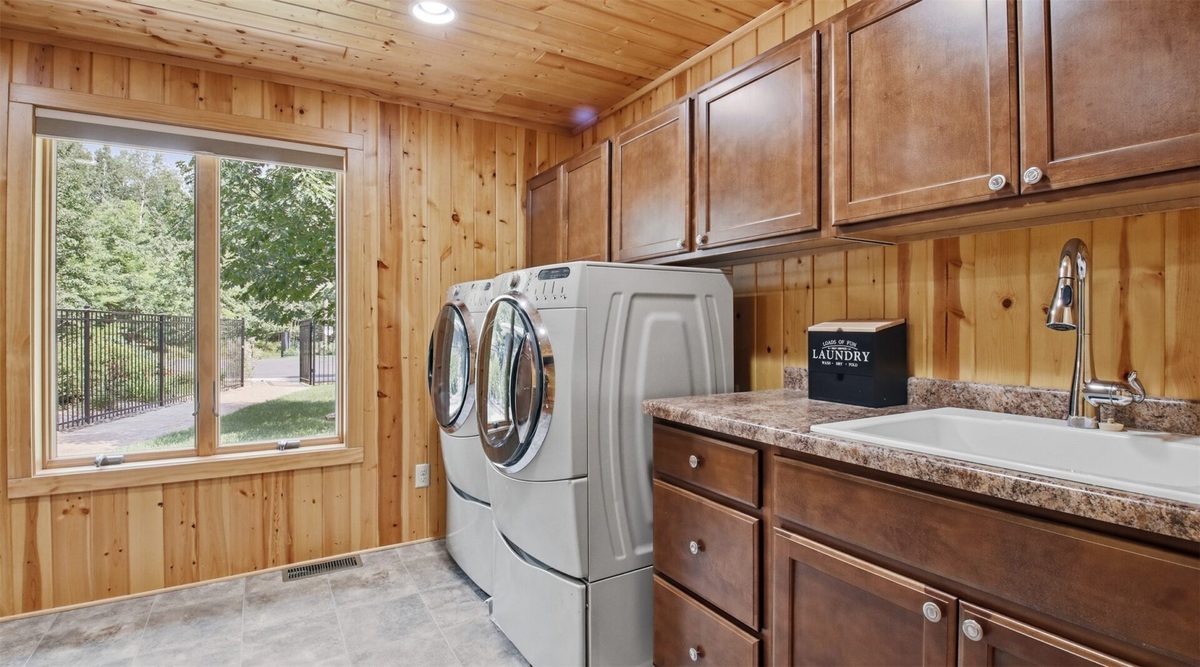 8175 County Road P, Lake Nebagamon WI 54849 - Residential house for sale - MLS #1604348 - image39