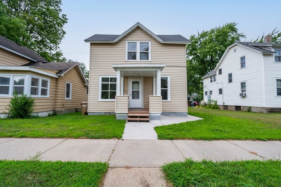516 Cochrane St 