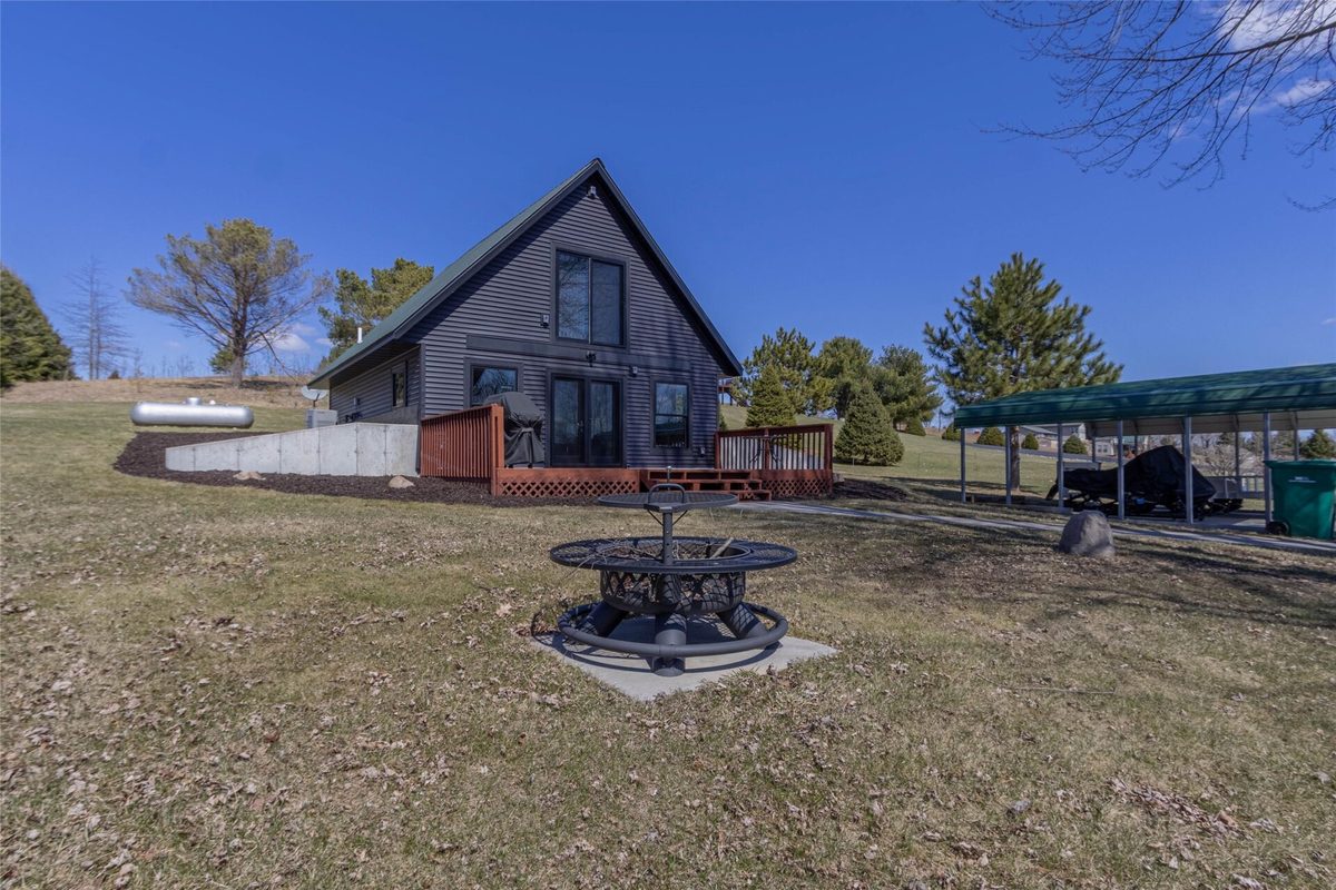 W9490 County Road D  Holcombe WI 54745 — photo 24