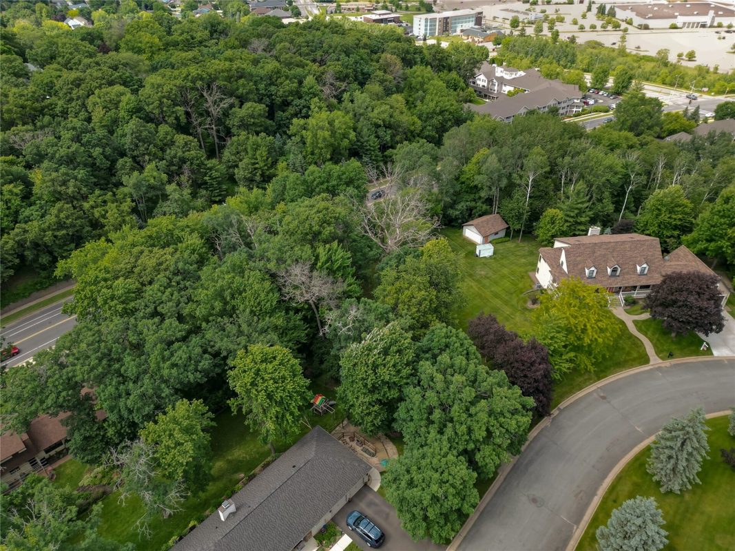3912 Woodcrest Court, Eau Claire WI 54701 - Land house for sale - MLS #1602311 - image10