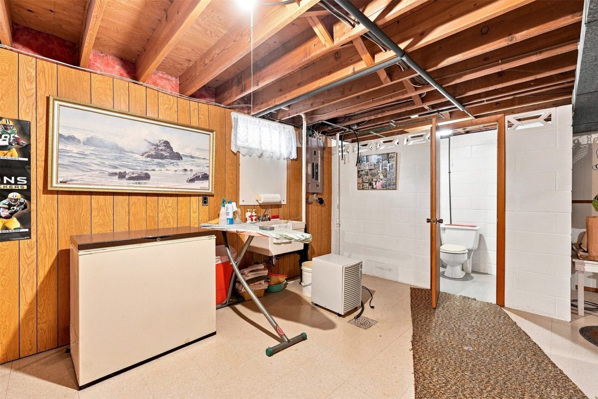 1002 Leonard Drive, Eau Claire WI 54703 - Residential house for sale - MLS #1604356 - image21