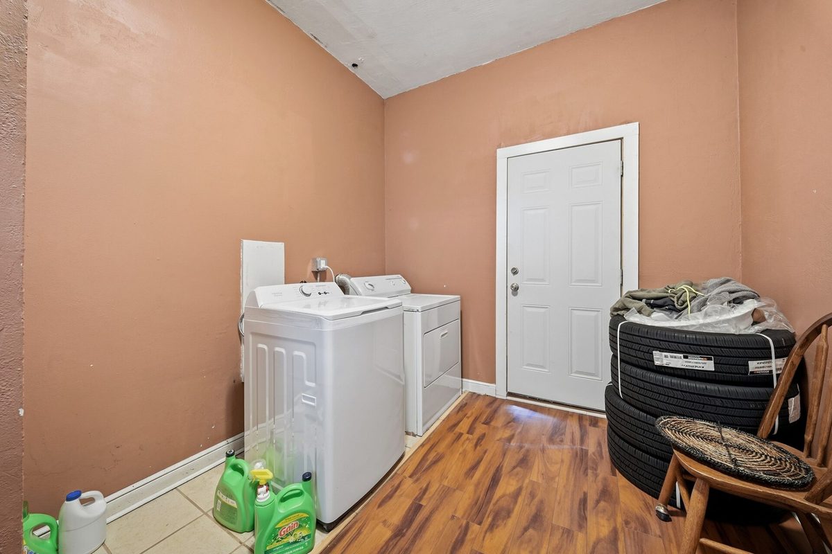 1715 Babcock Street, Eau Claire WI 54703 - ResidentialIncome house for sale - MLS #1600293 - image22