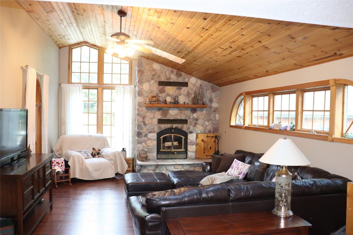W10289 Paulley Road, Black River Falls WI 54615 - Residential house for sale - MLS #1604591 - image11