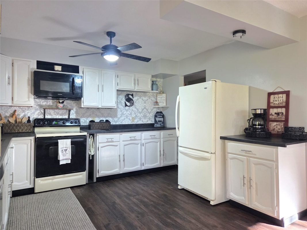 15687 State Highway 27  Cadott WI 54727 - image21